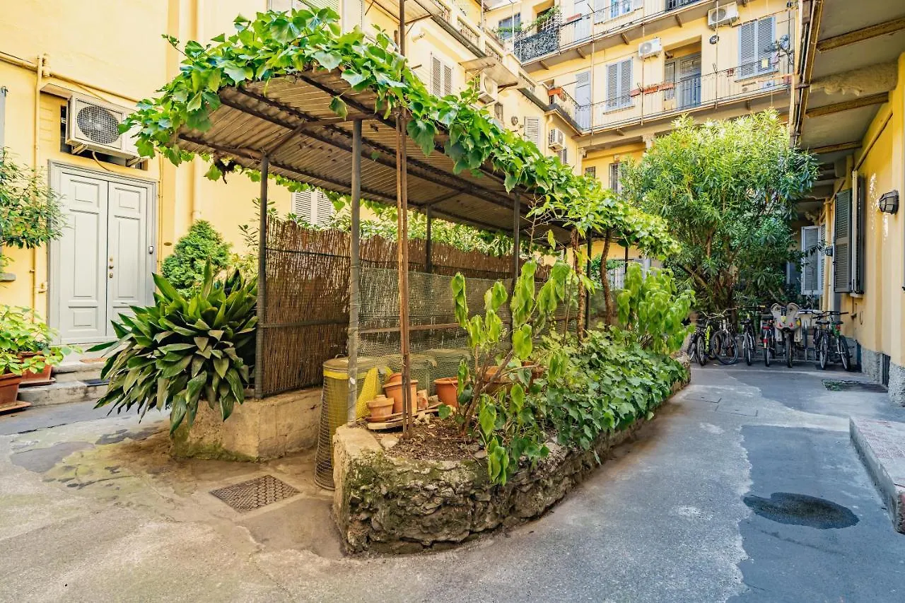 Milano, La Casetta Di Beatrice - By Host4U 0*, Milan Italy